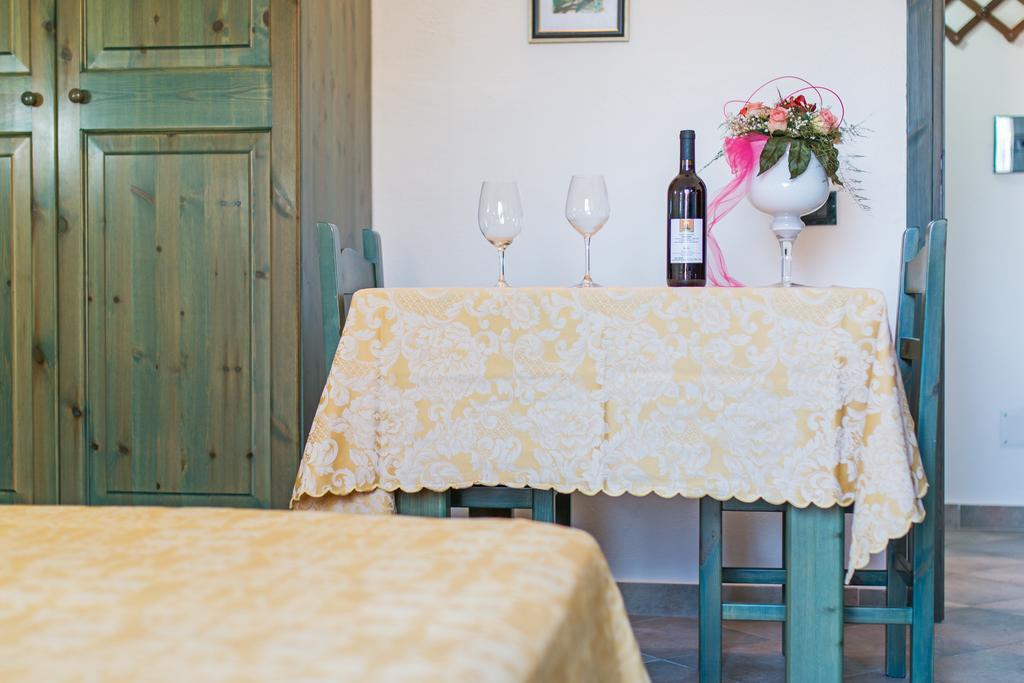 Albergo Residenziale Gli Ontani Cala Liberotto Extérieur photo