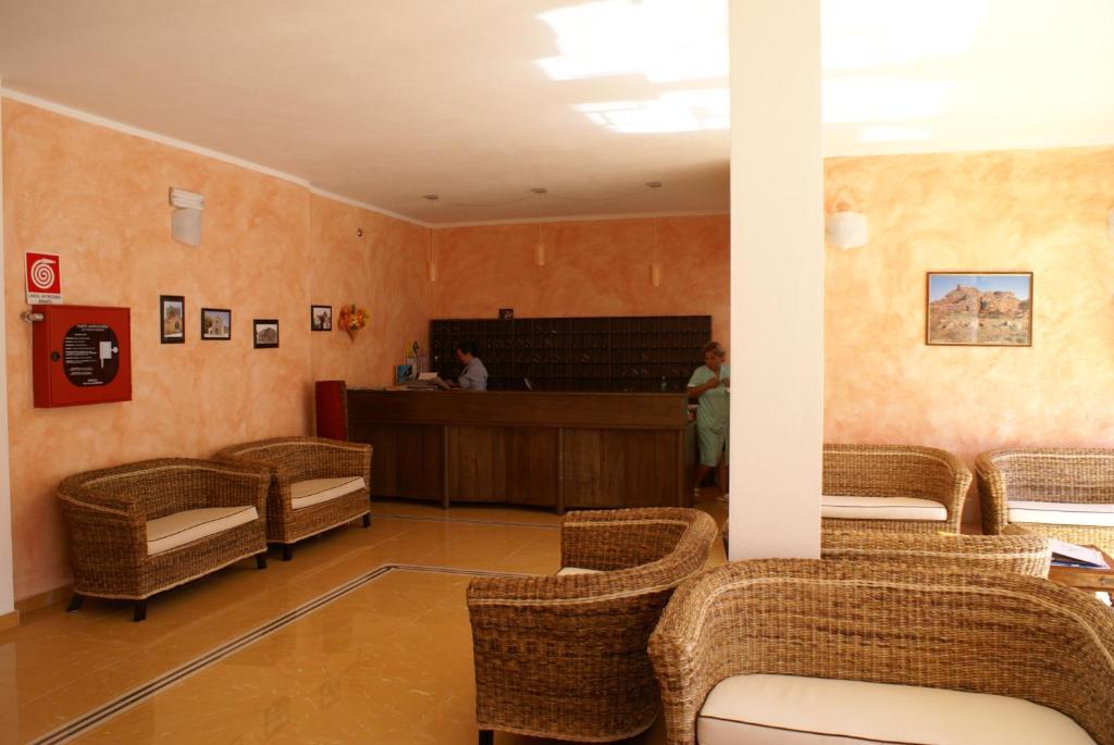 Albergo Residenziale Gli Ontani Cala Liberotto Extérieur photo
